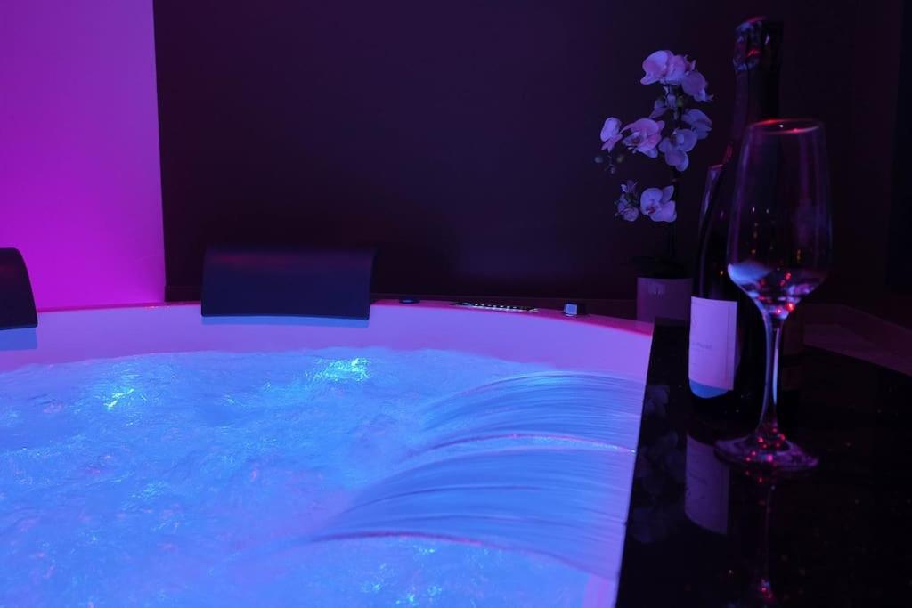 Les Suites Du Payre - Suite Passion Talmont-Saint-Hilaire Eksteriør bilde